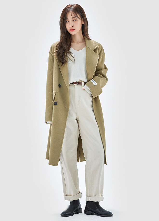 Áo khoác dài và quần ống rộng, combo mặc kiểu gì cũng đẹp cho mùa đông năm nay