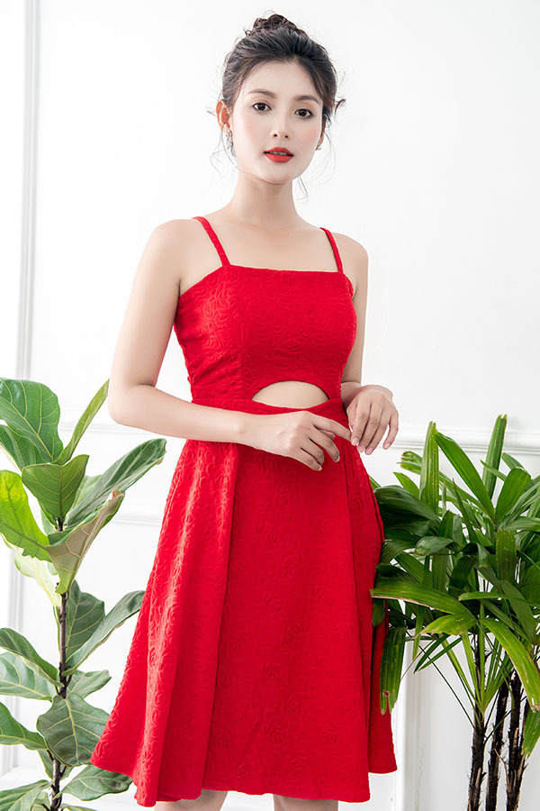 Đầm dự tiệc gấm hai dây sang chảnh Vavi Dress - Đầm dự tiệc | ThờiTrangNữ.vn