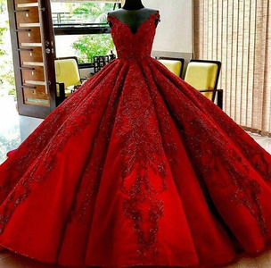Những chiếc váy cưới khiến ai cũng mơ ước được một lần làm cô dâu